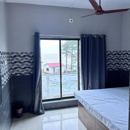 Vintage Beach House Nirmal  Exterior photo